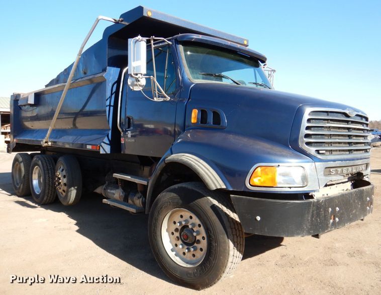 image for item DN2531 2007 Sterling A90  dump truck