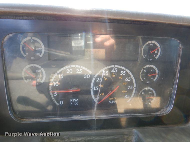 image for item DN2531 2007 Sterling A90  dump truck