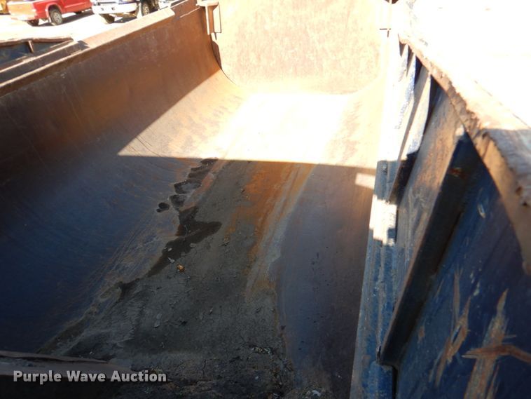 image for item DN2531 2007 Sterling A90  dump truck