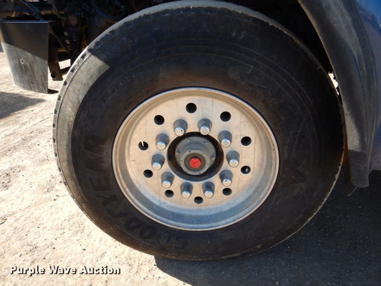 image for item DN2531 2007 Sterling A90  dump truck