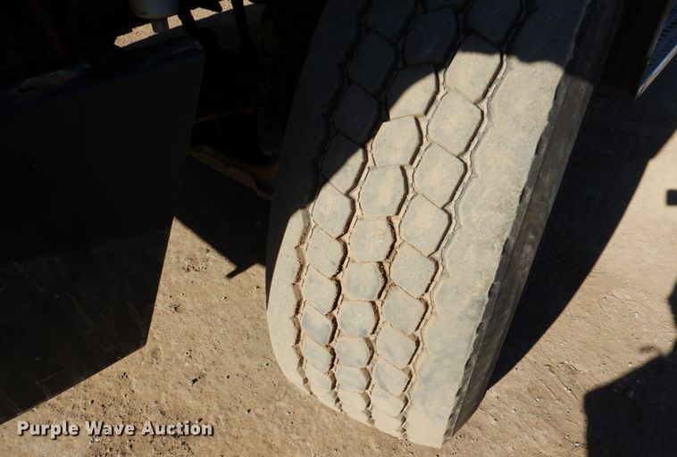 image for item DN2531 2007 Sterling A90  dump truck