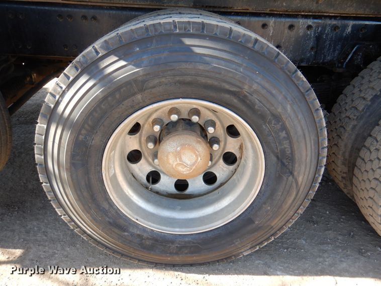 image for item DN2531 2007 Sterling A90  dump truck