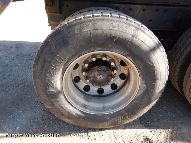 image for item DN2531 2007 Sterling A90  dump truck