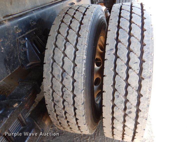 image for item DN2531 2007 Sterling A90  dump truck