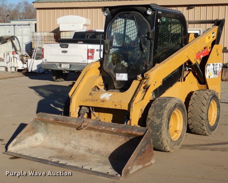image for item DN2532 2016 Caterpillar 272D2  skid steer loader