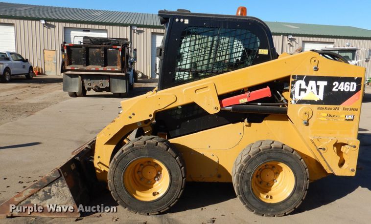 image for item DN2533 Caterpillar 246D  skid steer loader