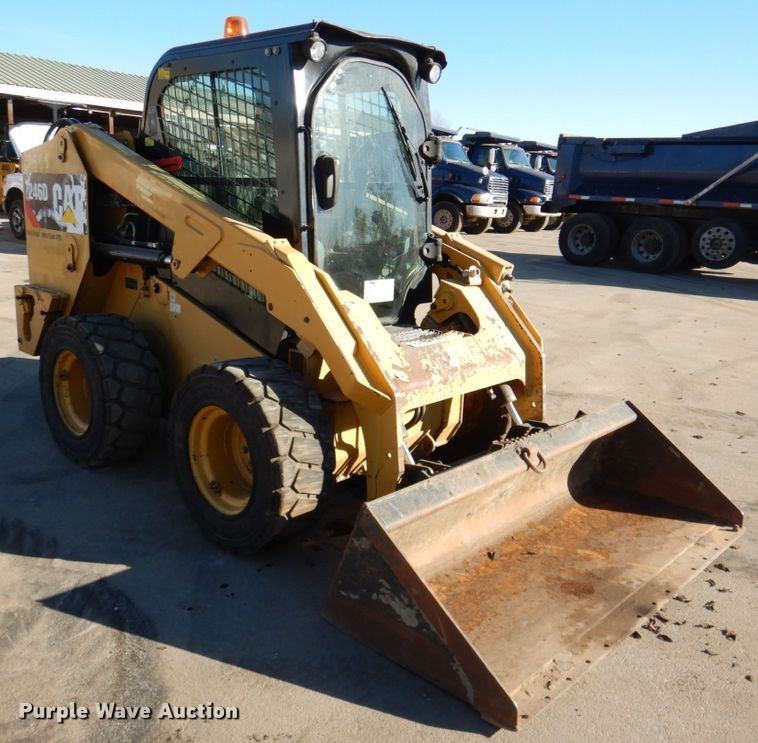 image for item DN2533 Caterpillar 246D  skid steer loader