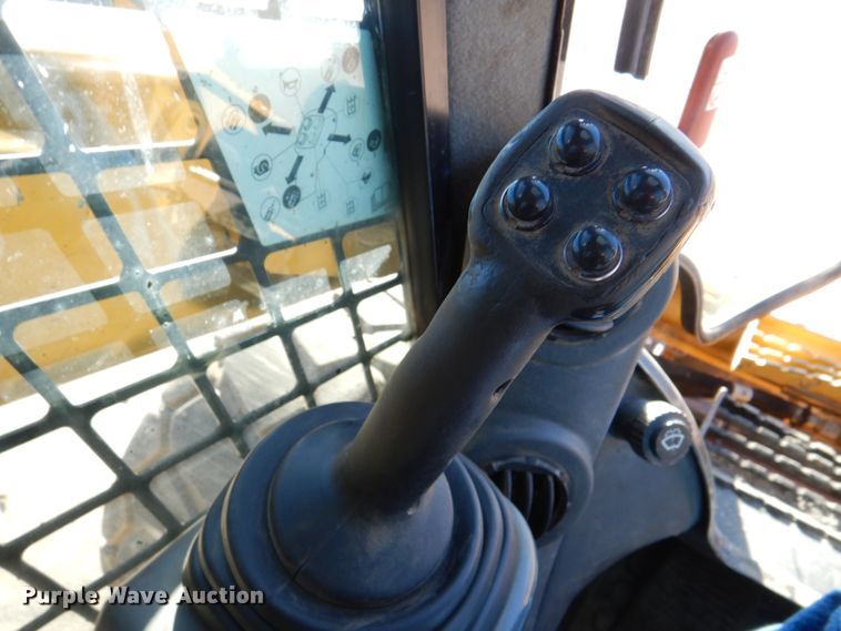 image for item DN2533 Caterpillar 246D  skid steer loader