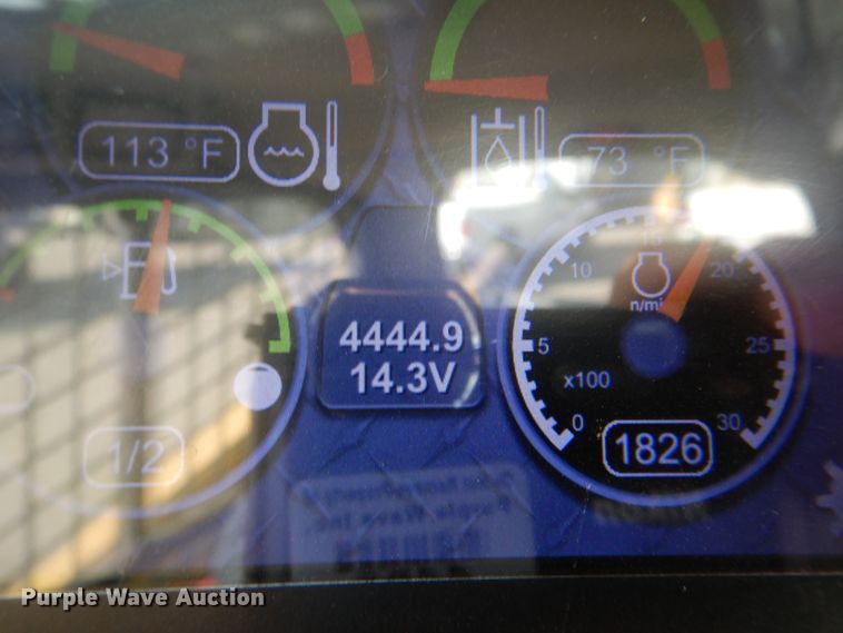 image for item DN2533 Caterpillar 246D  skid steer loader