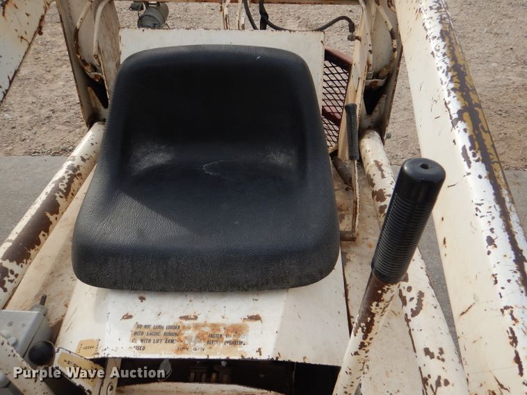 image for item DN5378 Bobcat M371  skid steer loader