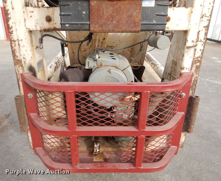 image for item DN5378 Bobcat M371  skid steer loader