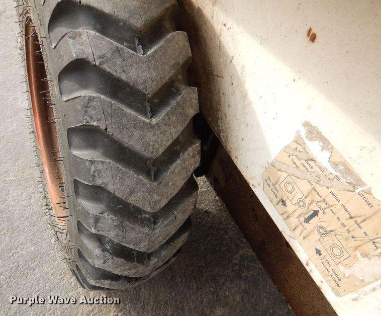 image for item DN5378 Bobcat M371  skid steer loader