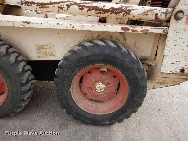 image for item DN5378 Bobcat M371  skid steer loader