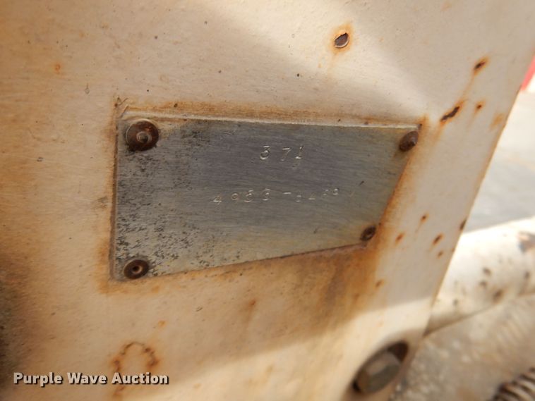 image for item DN5378 Bobcat M371  skid steer loader