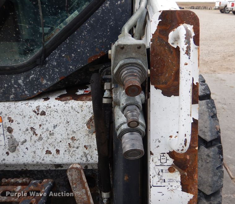 image for item DN5381 2014 Bobcat S450  skid steer loader