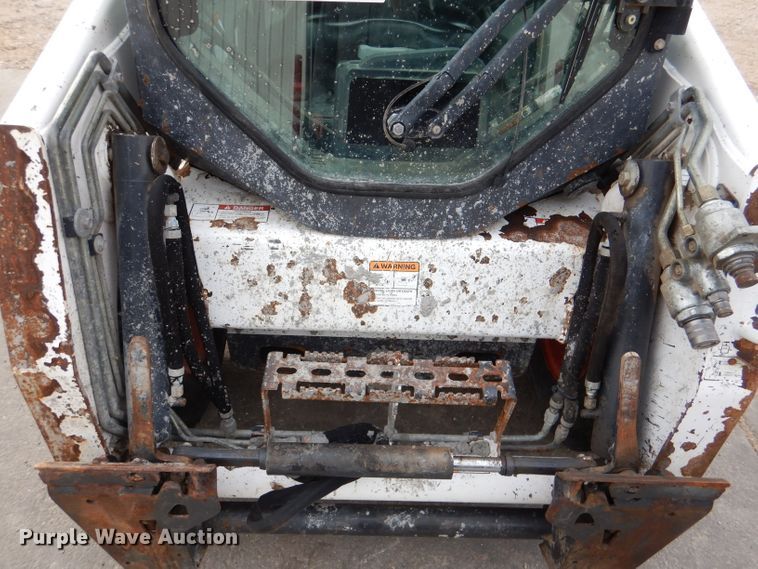 image for item DN5381 2014 Bobcat S450  skid steer loader