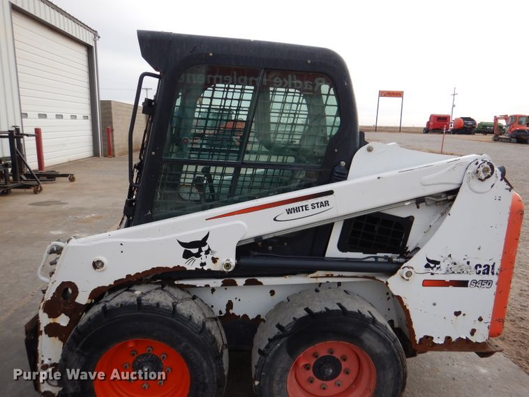 image for item DN5381 2014 Bobcat S450  skid steer loader