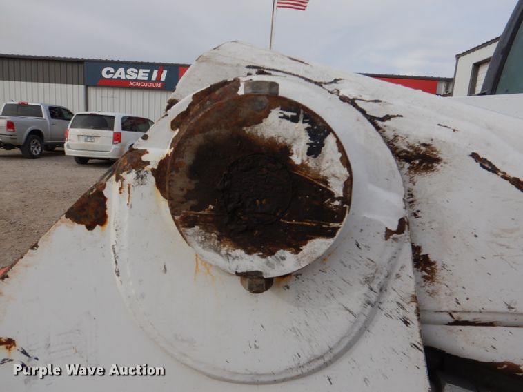 image for item DN5381 2014 Bobcat S450  skid steer loader