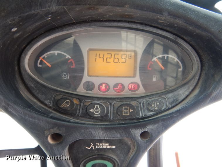 image for item DN5381 2014 Bobcat S450  skid steer loader