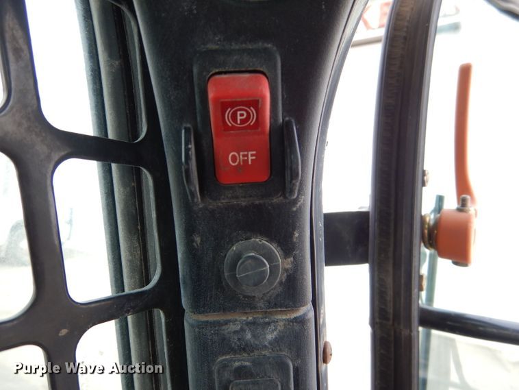 image for item DN5381 2014 Bobcat S450  skid steer loader