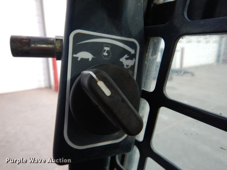 image for item DN5381 2014 Bobcat S450  skid steer loader