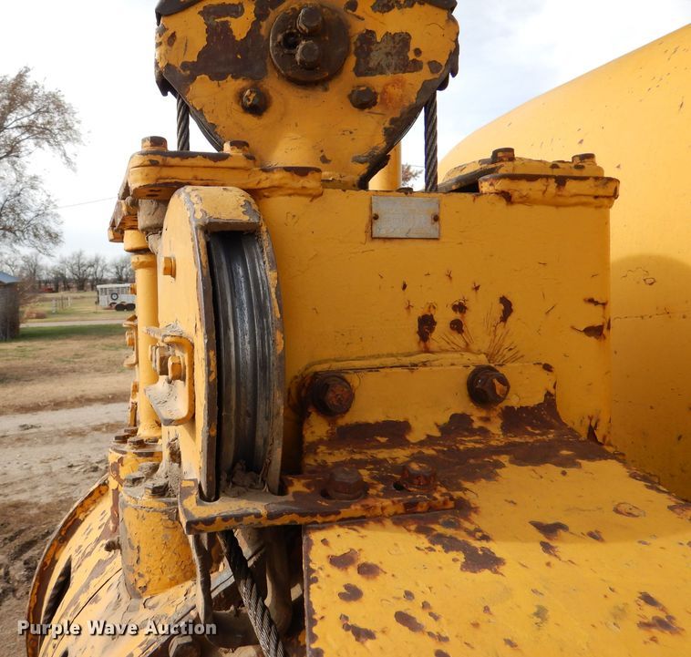 image for item DN5382 1964 Caterpillar D7E  dozer
