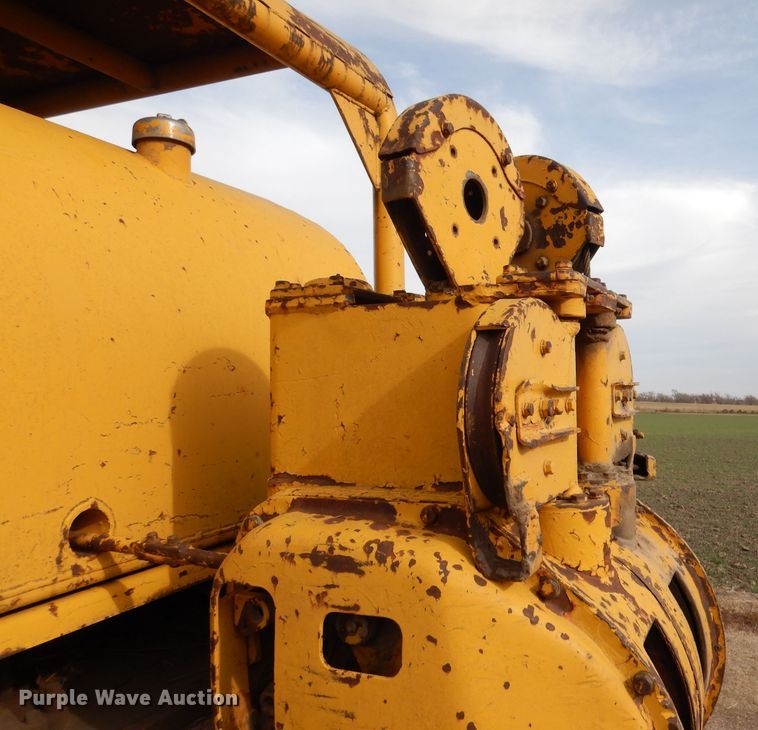 image for item DN5382 1964 Caterpillar D7E  dozer