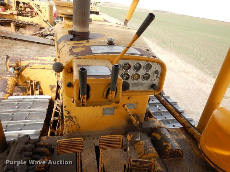 image for item DN5382 1964 Caterpillar D7E  dozer