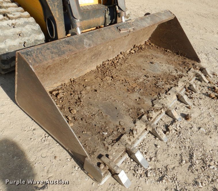 image for item DN5384 2018 New Holland C245  tracked skid steer loader