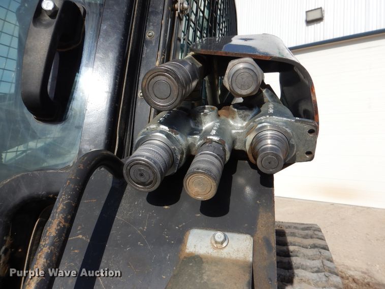 image for item DN5384 2018 New Holland C245  tracked skid steer loader