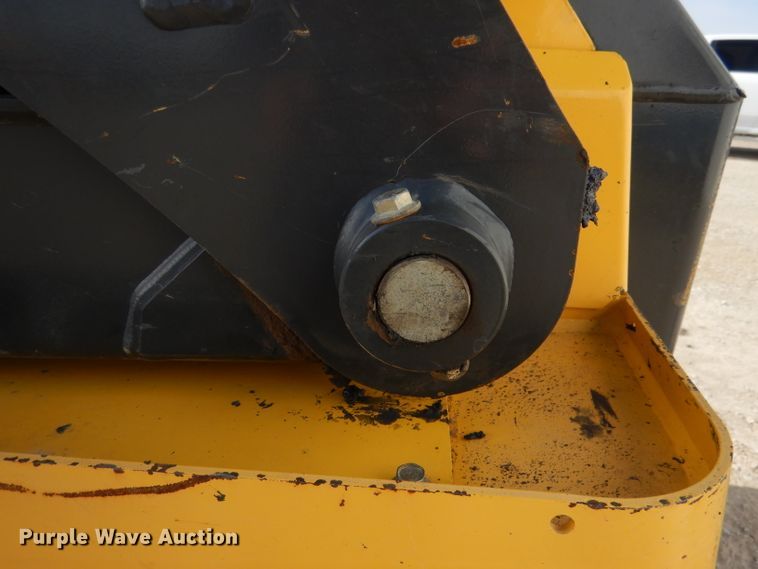 image for item DN5384 2018 New Holland C245  tracked skid steer loader