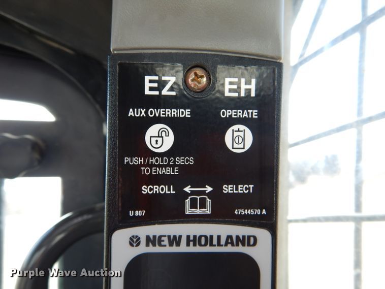 image for item DN5384 2018 New Holland C245  tracked skid steer loader