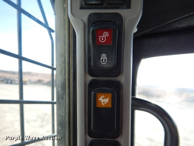 image for item DN5384 2018 New Holland C245  tracked skid steer loader