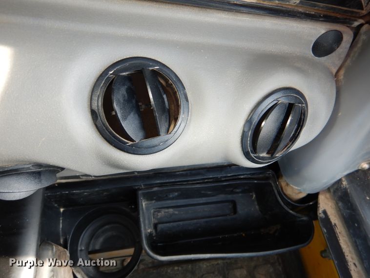 image for item DN5384 2018 New Holland C245  tracked skid steer loader