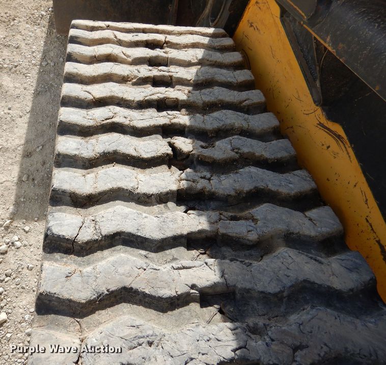 image for item DN5384 2018 New Holland C245  tracked skid steer loader