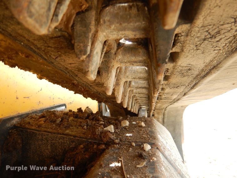 image for item DN5384 2018 New Holland C245  tracked skid steer loader