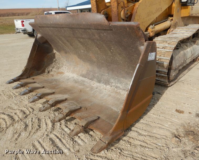 image for item DN5385 2004 Caterpillar 973C  track loader