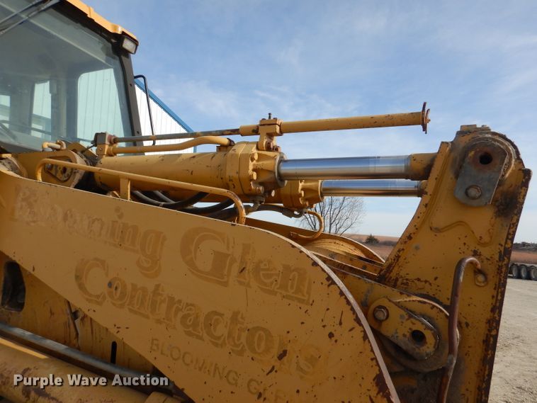 image for item DN5385 2004 Caterpillar 973C  track loader