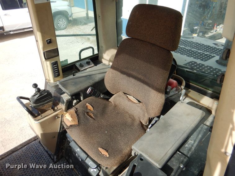 image for item DN5385 2004 Caterpillar 973C  track loader