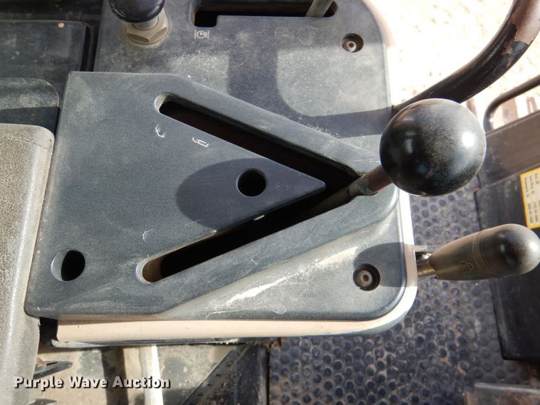 image for item DN5385 2004 Caterpillar 973C  track loader