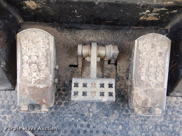 image for item DN5385 2004 Caterpillar 973C  track loader