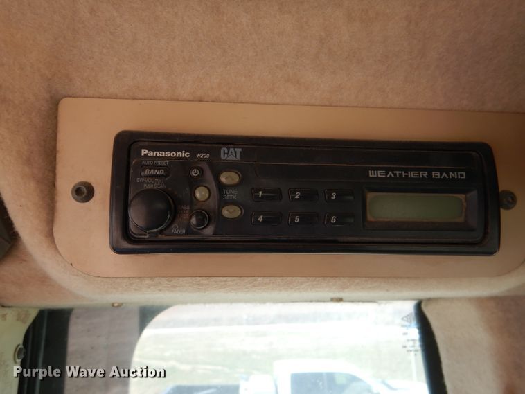 image for item DN5385 2004 Caterpillar 973C  track loader