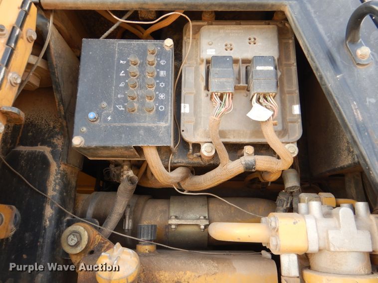 image for item DN5385 2004 Caterpillar 973C  track loader