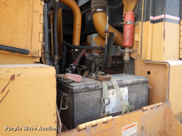 image for item DN5385 2004 Caterpillar 973C  track loader