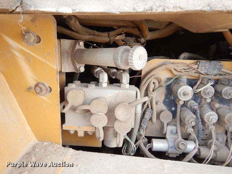 image for item DN5385 2004 Caterpillar 973C  track loader