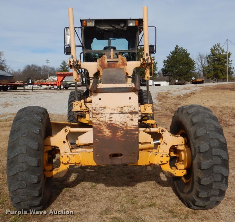 image for item DN5404 Champion 720A  VHP motor grader