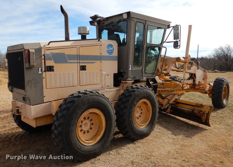 image for item DN5404 Champion 720A  VHP motor grader