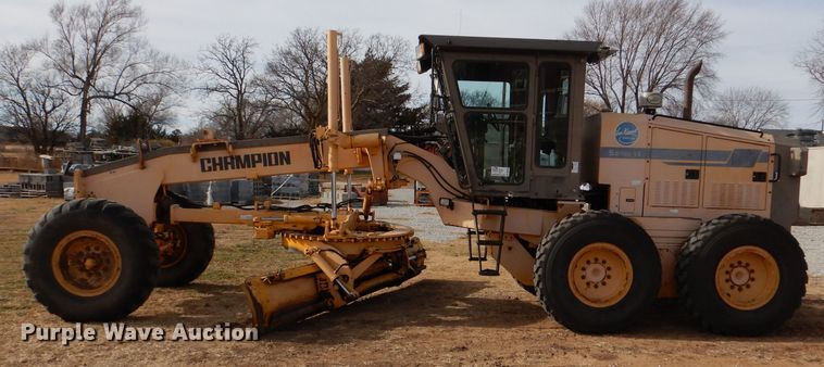 image for item DN5404 Champion 720A  VHP motor grader