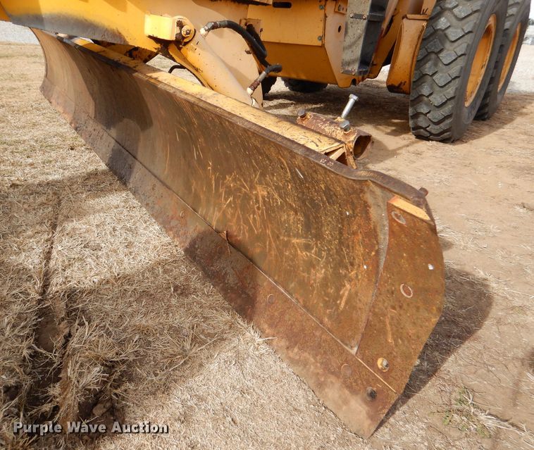 image for item DN5404 Champion 720A  VHP motor grader