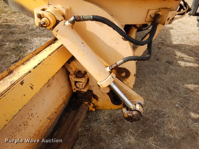 image for item DN5404 Champion 720A  VHP motor grader